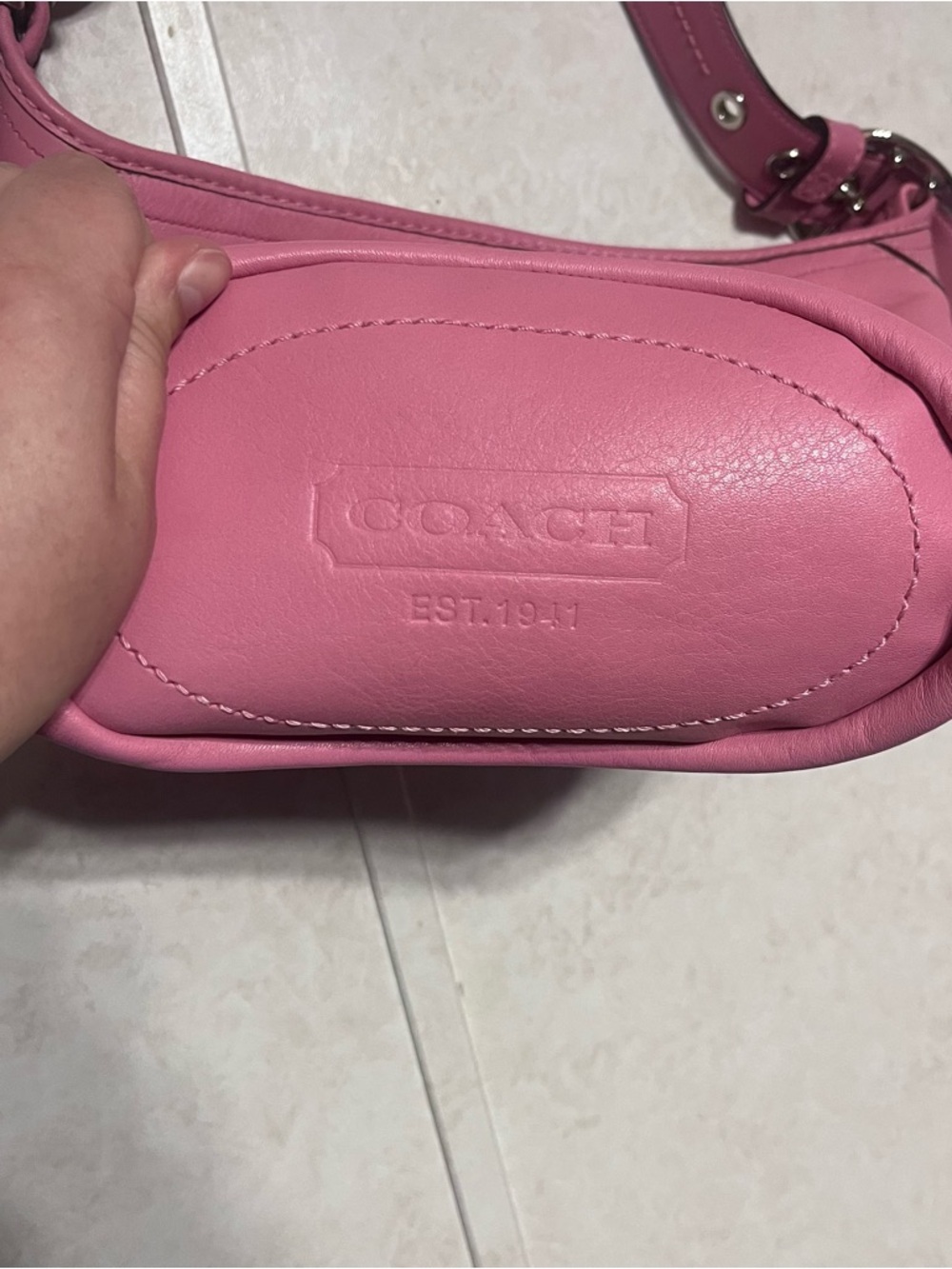 COACH Rugby Stripe Pink Leather Bleeker Duffle Crossbody Shoulder Bag F13357 EUC - Picture 4 of 7